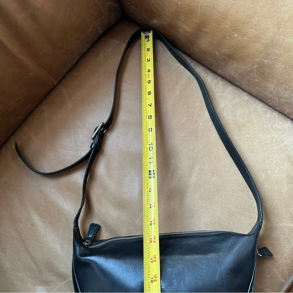 Madewell Black Leather Crescent Crossbody Bag with Gold Hardware - Picture 11 of 16